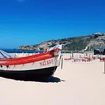 100 Meters From The Beach! Rua Da Paz * Nazaré
