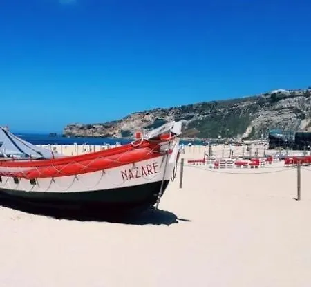 100 Meters From The Beach! Rua Da Paz * Nazaré