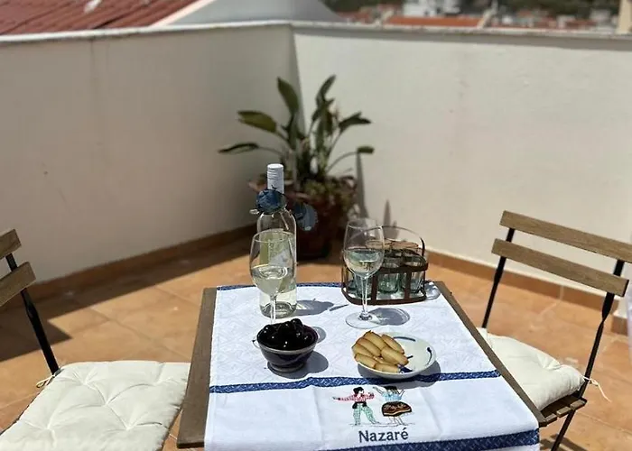 100 Meters From The Beach! Rua Da Paz Vakantiehuis